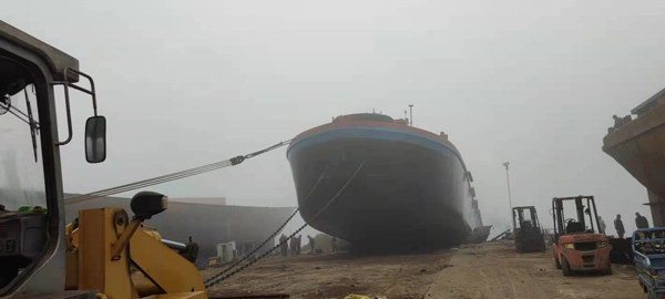 恭喜李老板船只下河，船號（四航258）